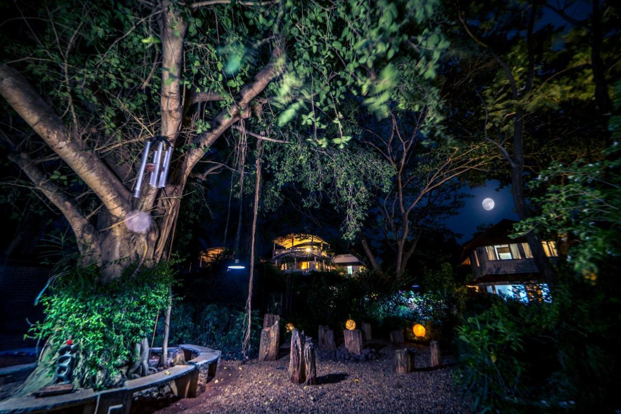 Gaia's Garden Guest House Auroville Buitenkant foto