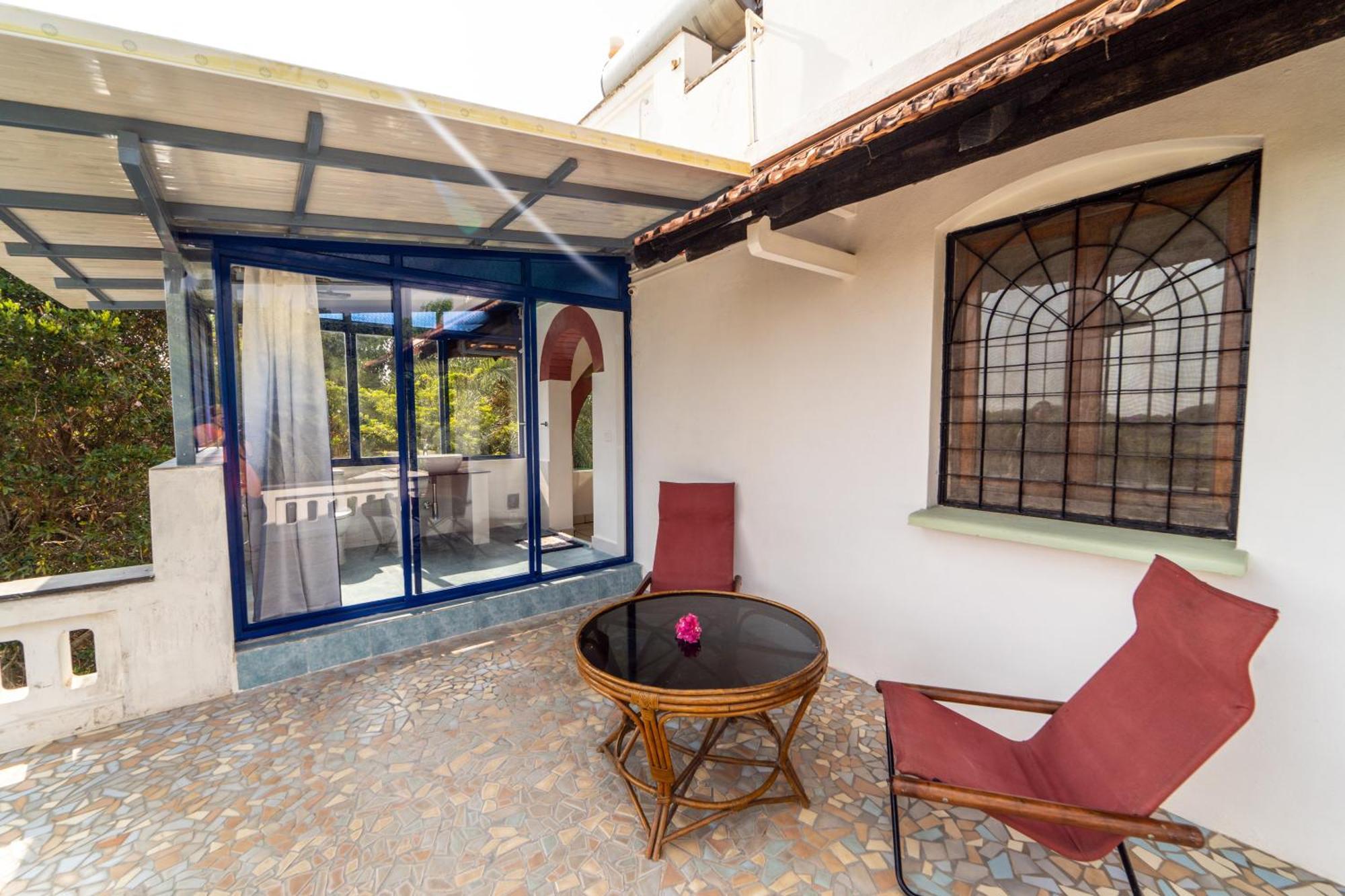 Gaia's Garden Guest House Auroville Kamer foto