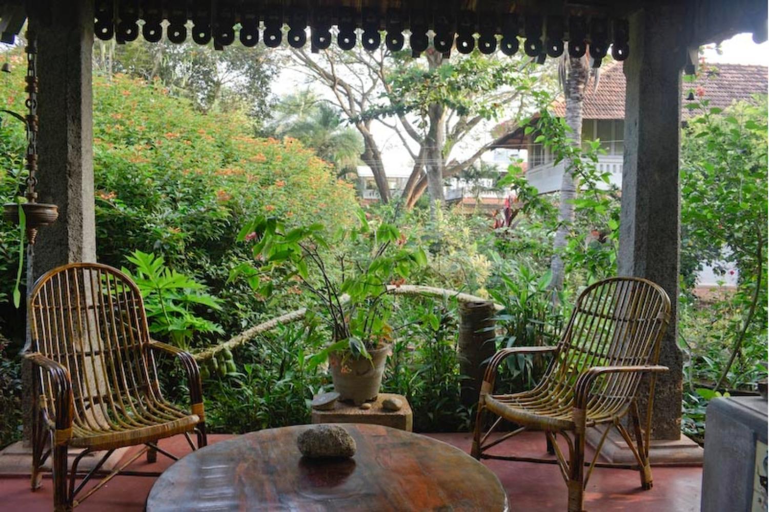 Gaia's Garden Guest House Auroville Buitenkant foto