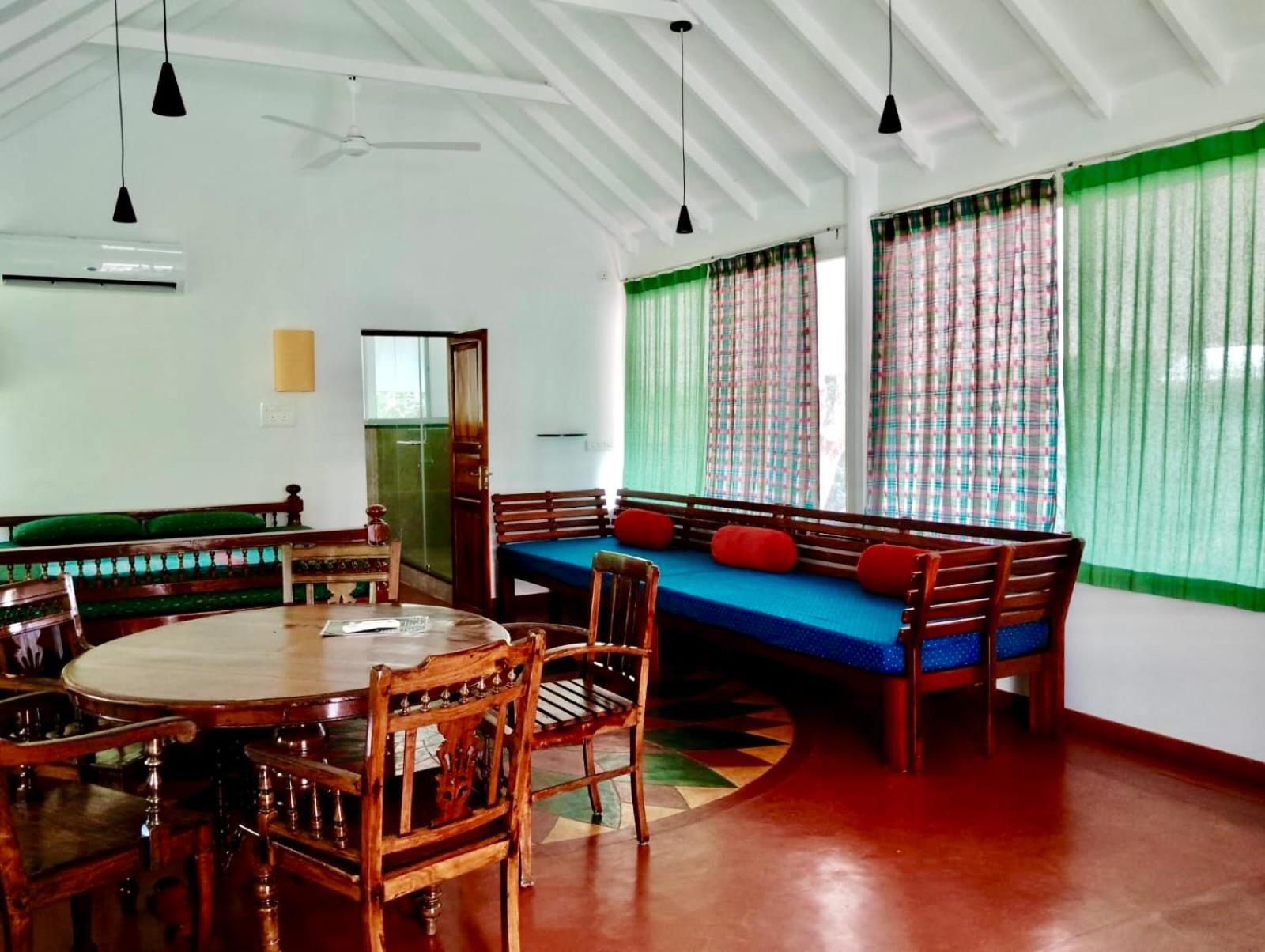 Gaia's Garden Guest House Auroville Kamer foto